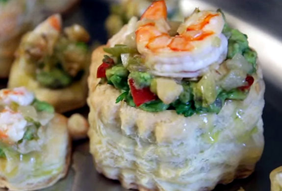 shrimp-avocado-cups-thumb